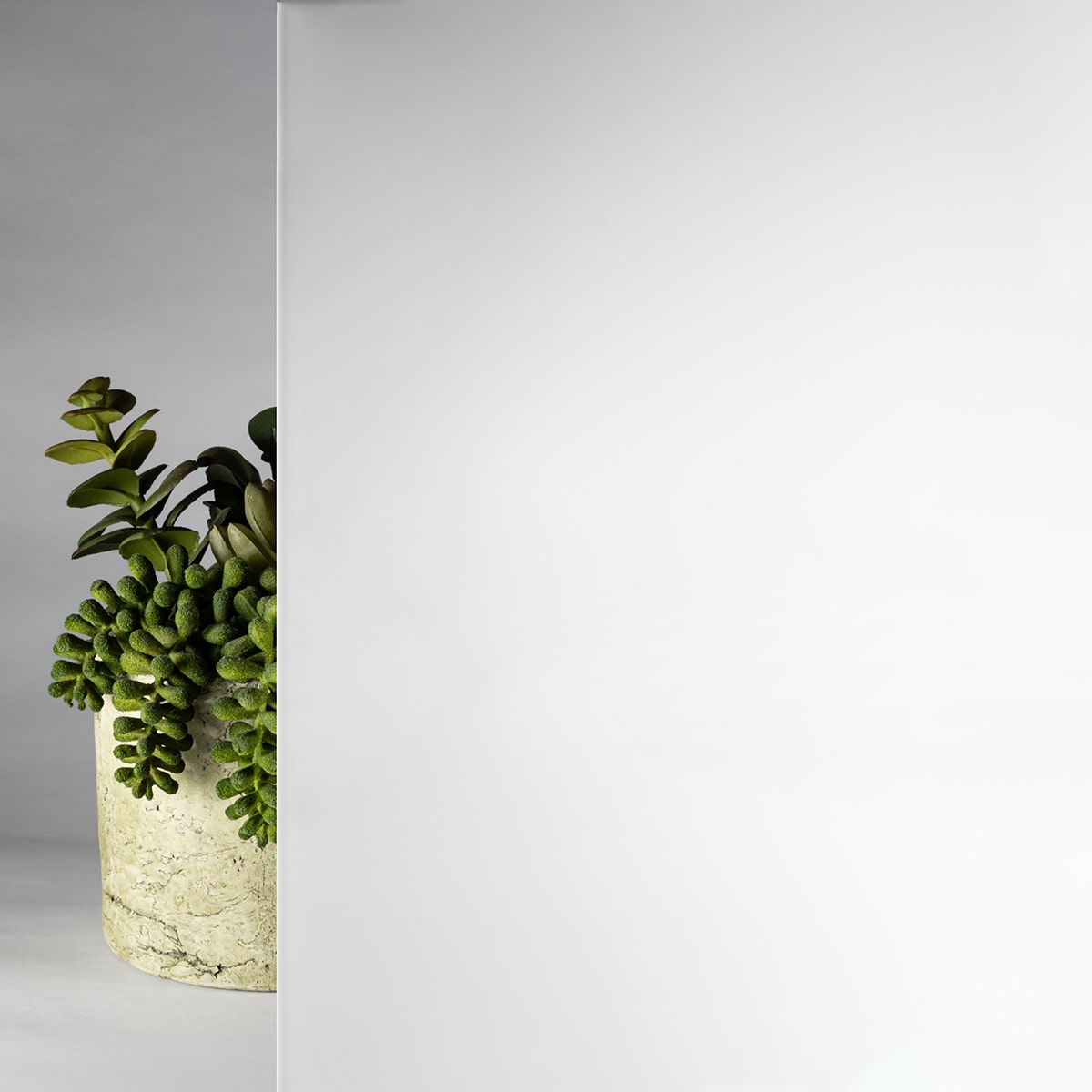 White Flashed Opal – Hollander Specialty Glass